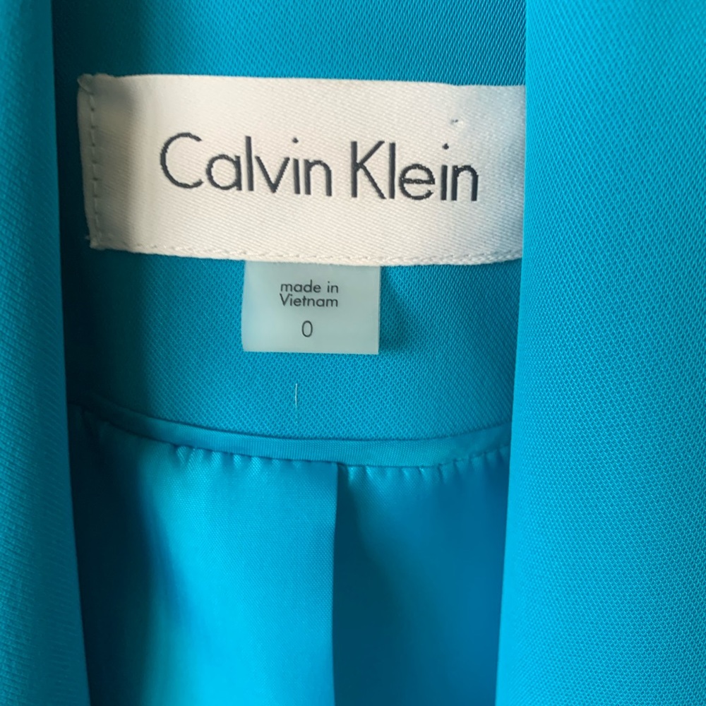 Bright blue Calvin Klein blazer - Picture 3 of 3
